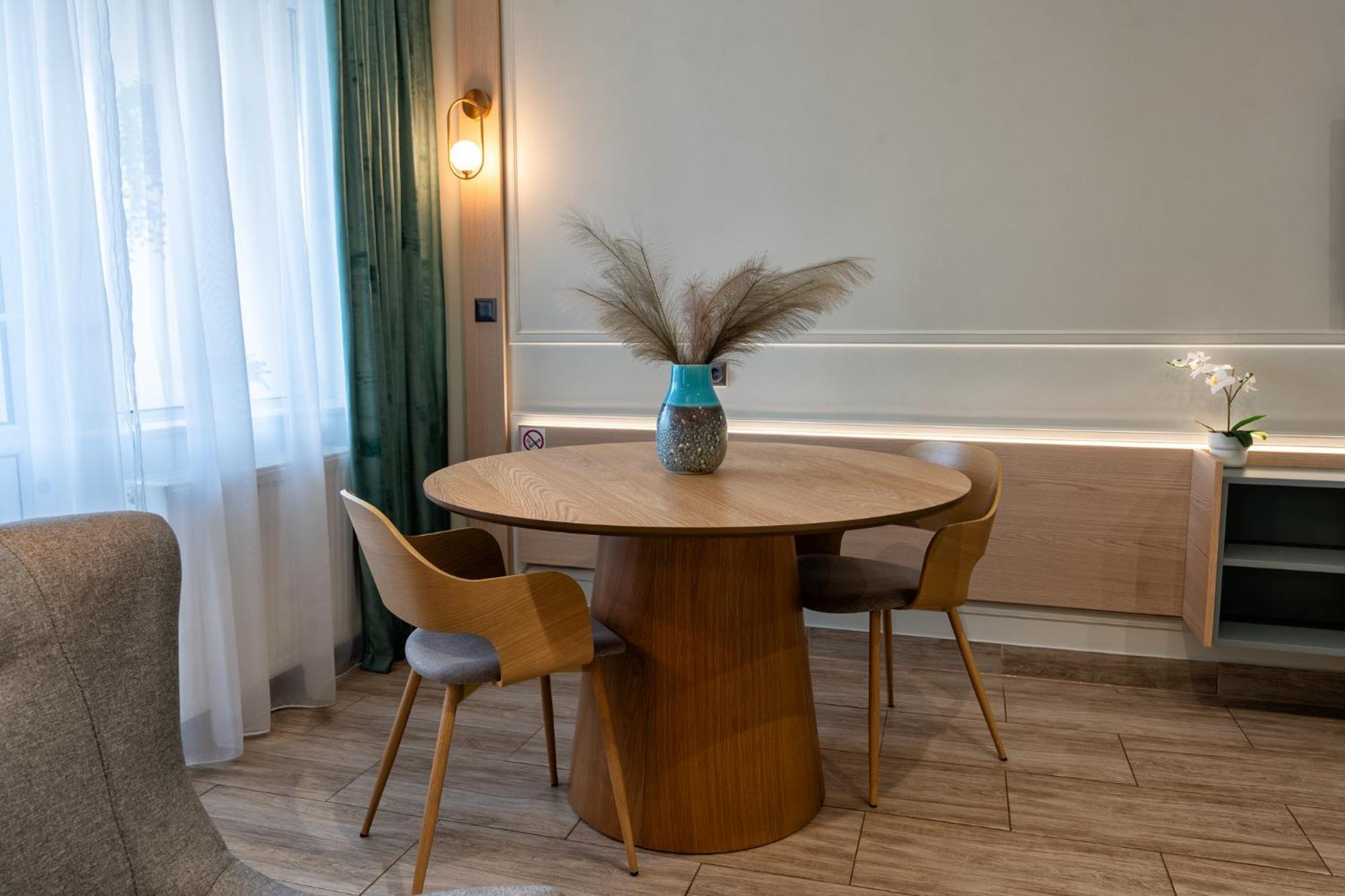 Marcos Studio Nice And Cozy 피테슈티 외부 사진